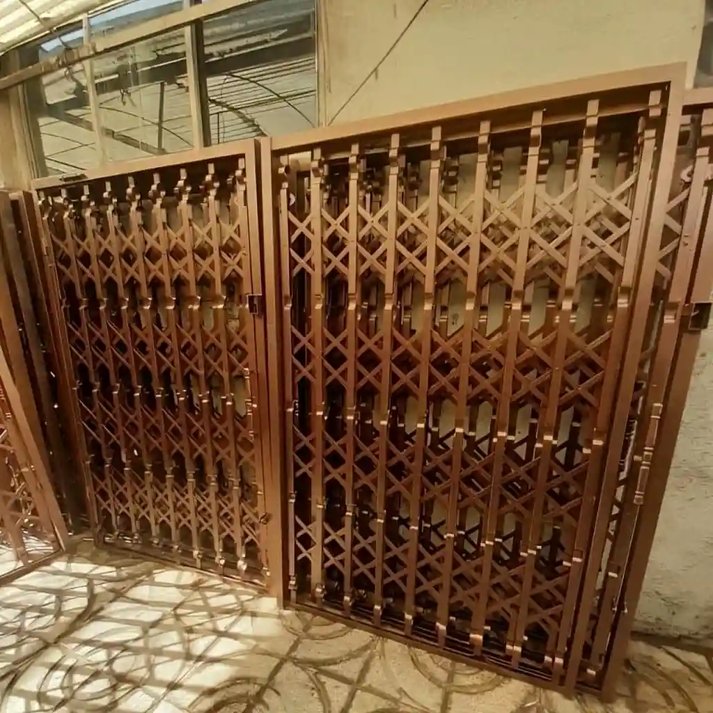 قیمت حفاظ آکاردئونی