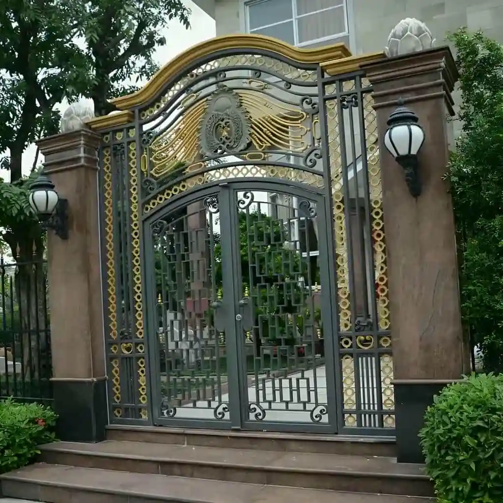 خرید درب فرفورژه فلزی ورودی ویلا