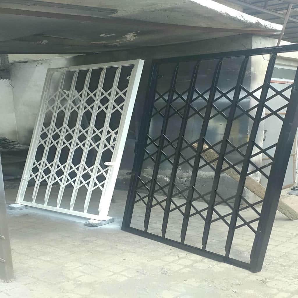 خرید درب آکاردئونی ضدسرقت کنترل کیفیت در مشهد