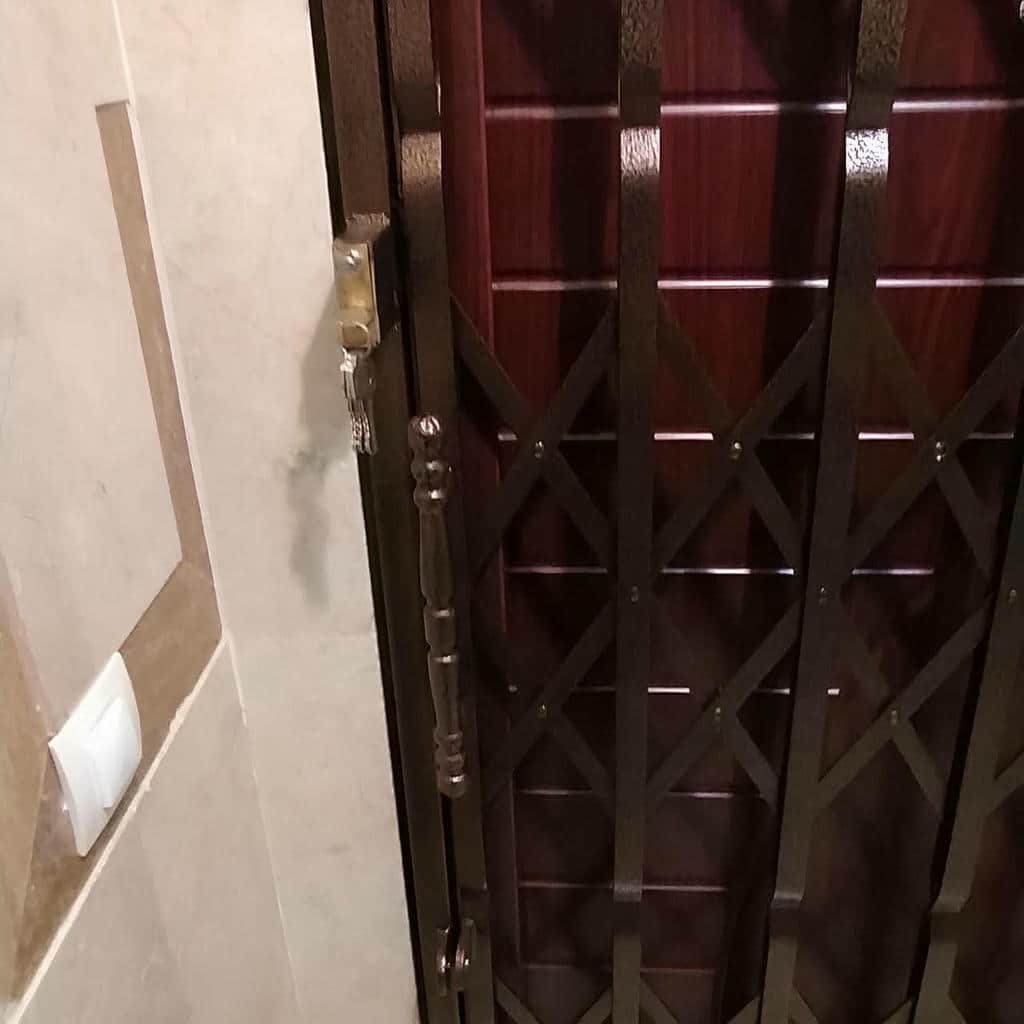 درب آکاردئونی ضدسرقت در مهرشهر کرج
