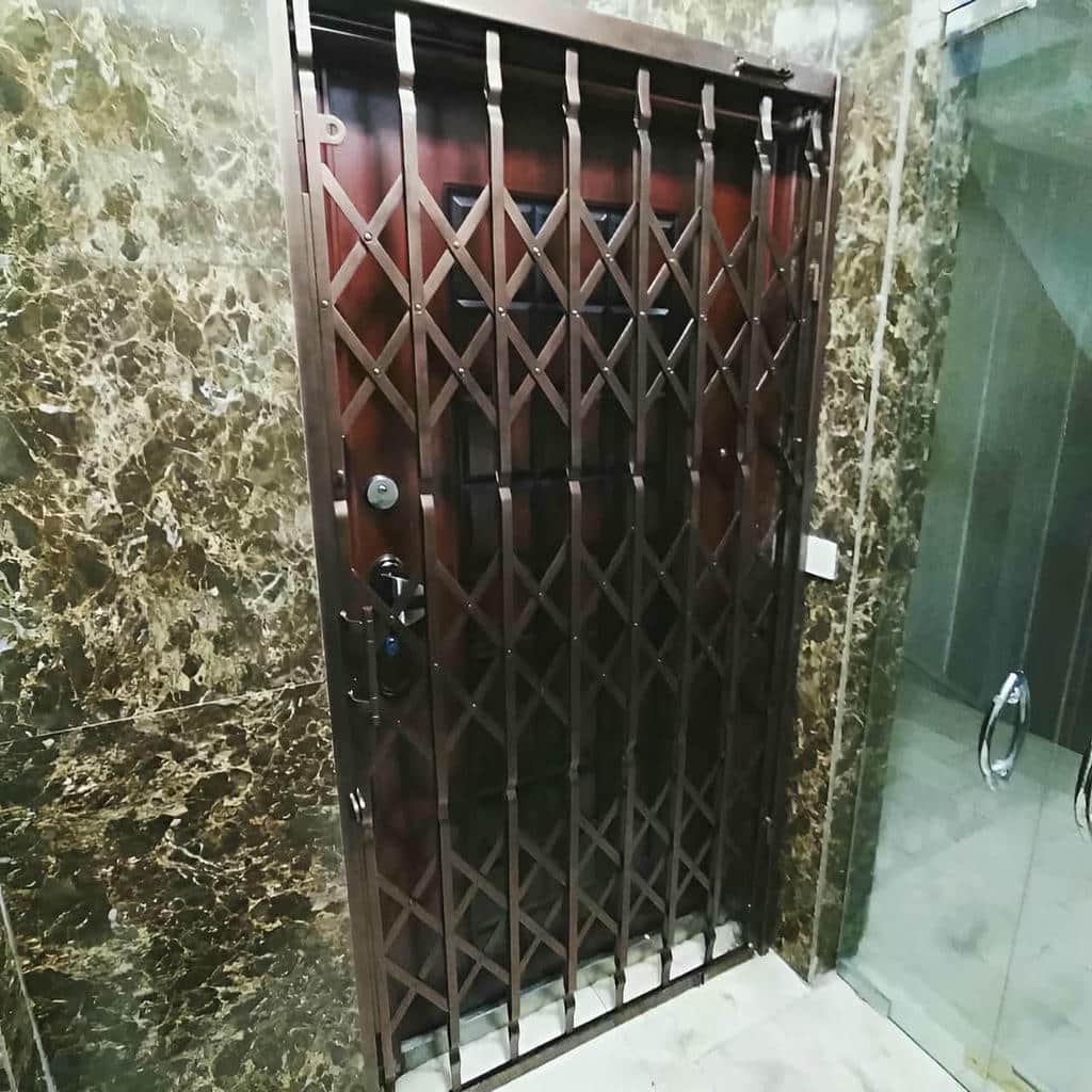 فروش درب آکاردئونی ضدسرقت پروفیل مستحکم در همدان