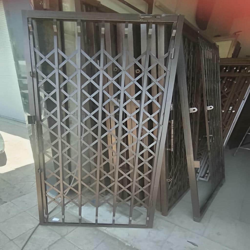 قیمت درب آکاردئونی ضدسرقت ورودی ویلا در استان مازندران