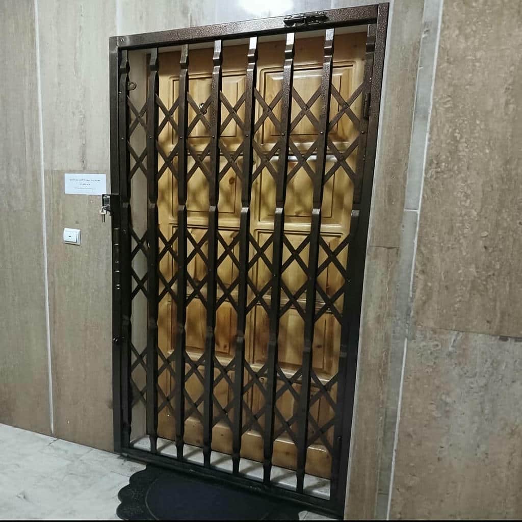 قیمت درب آکاردئونی ضدسرقت پروفیل مستحکم در مشهد