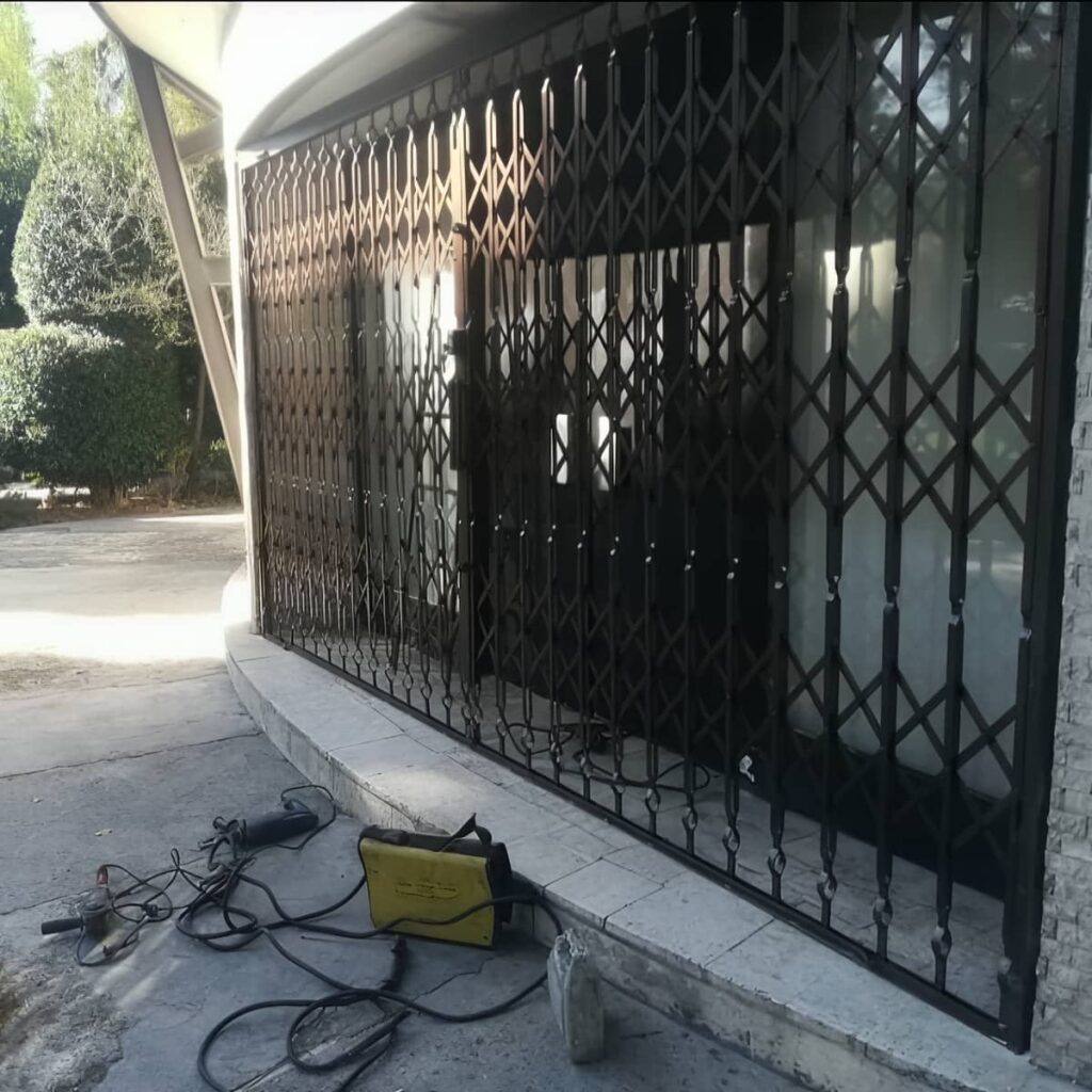 خرید درب آکاردئونی ضدسرقت طرح تقویتی در ملارد
