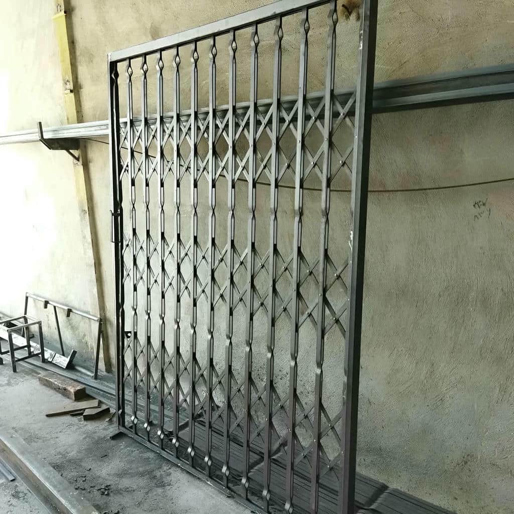 درب آکاردئونی ضدسرقت در هشتگرد