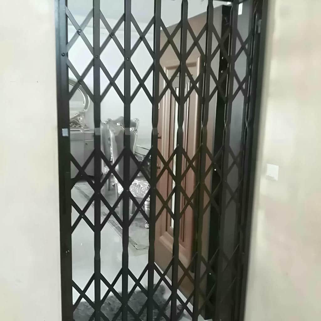 درب آکاردئونی ضدسرقت در فشم