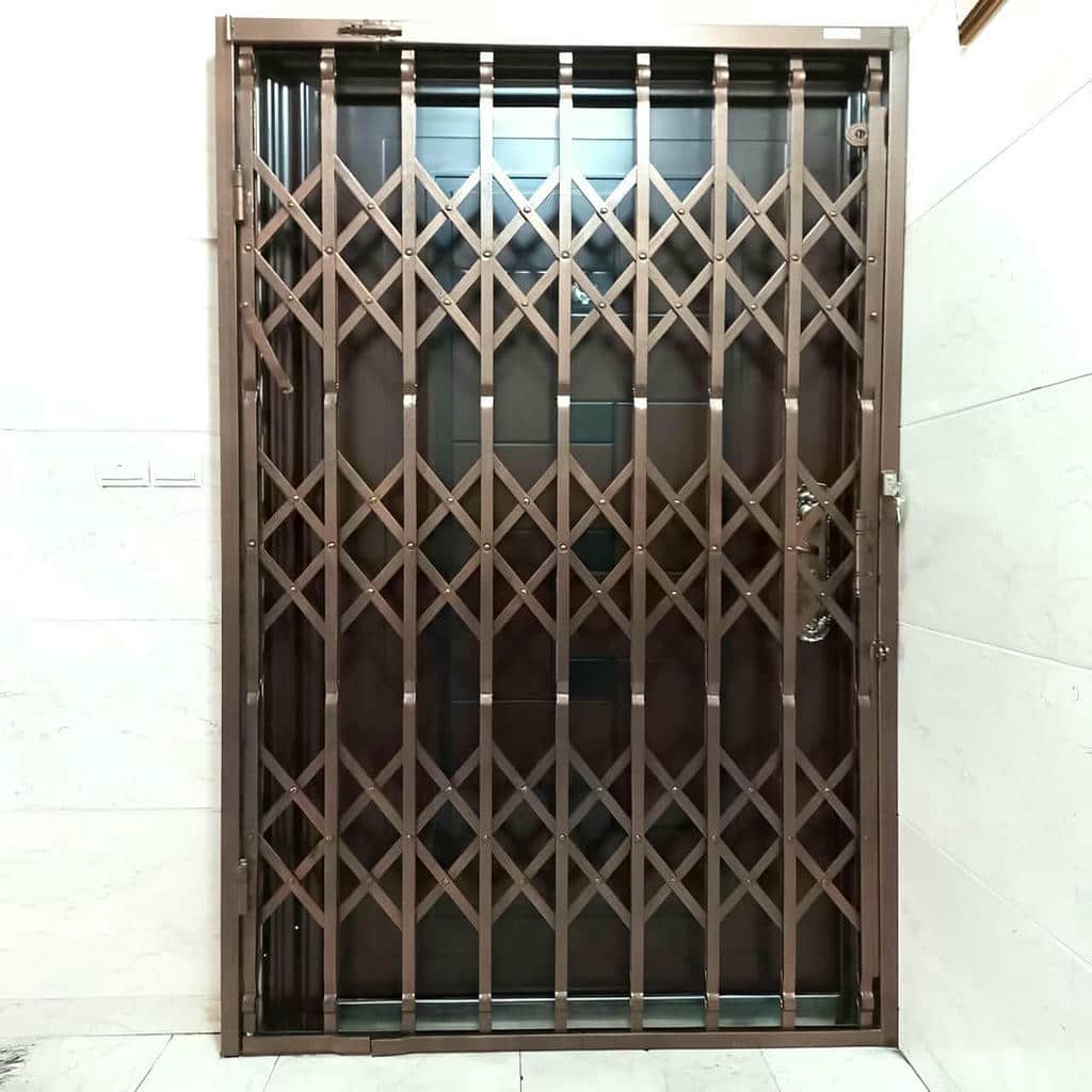 درب آکاردئونی ضدسرقت در قائمشهر