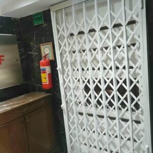 درب آکاردئونی ضدسرقت در آبسرد