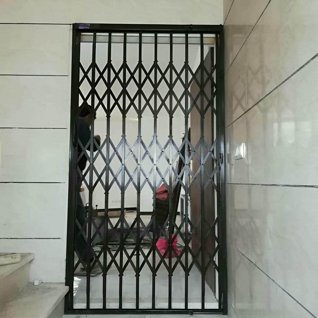 نصب درب آکاردئونی ضدسرقت قفل مقاوم در پرند