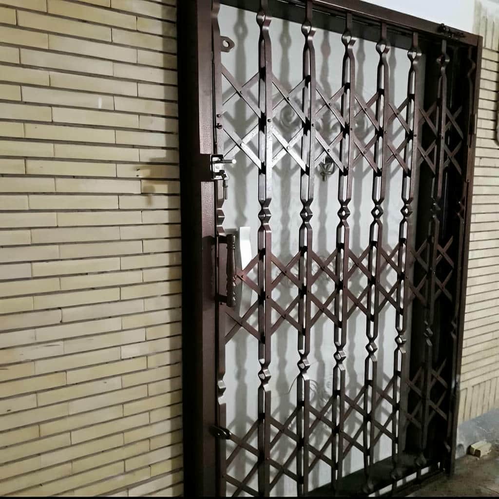 خرید درب آکاردئونی ضدسرقت پروژه ساحلی در بندر لنگه