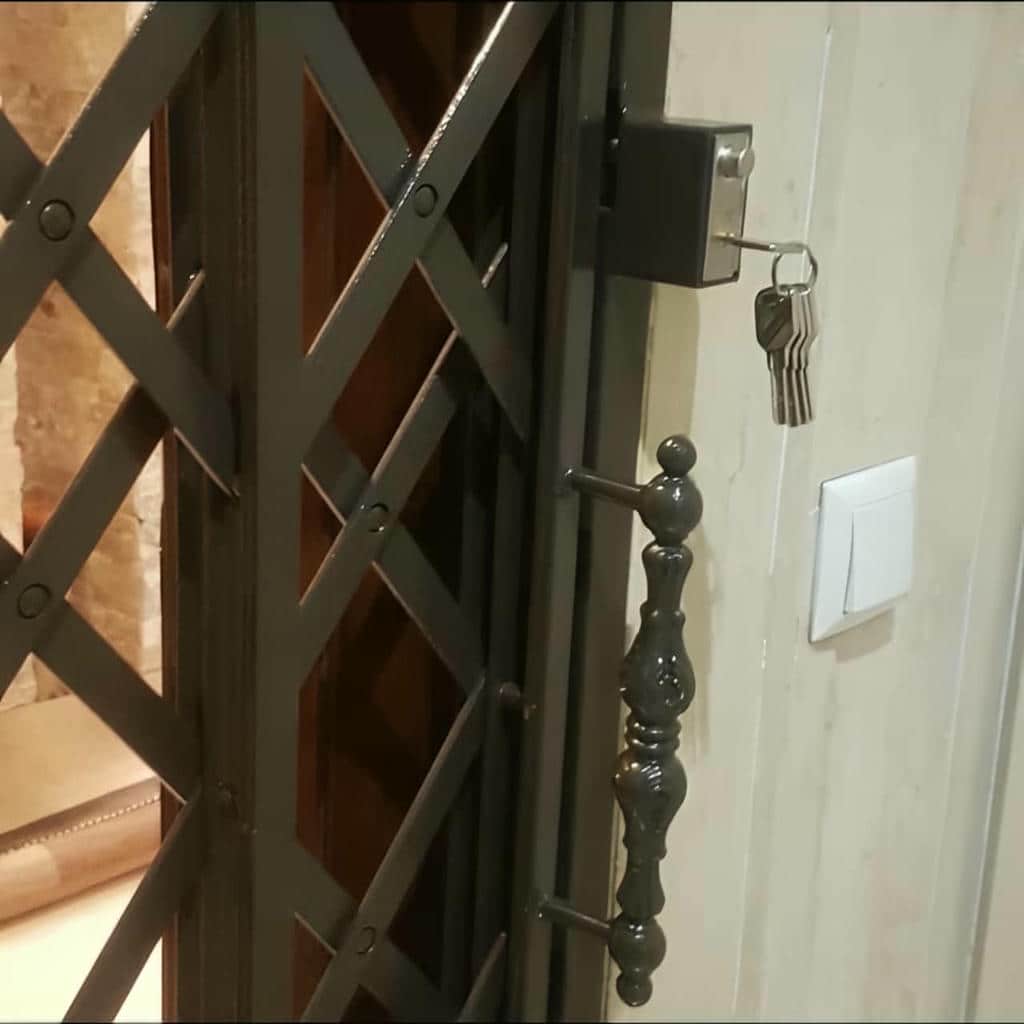 فروش درب آکاردئونی ضدسرقت پوشش ضدزنگ در یزد