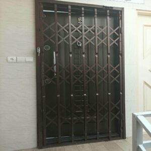 درب آکاردئونی ضدسرقت در یاسوج