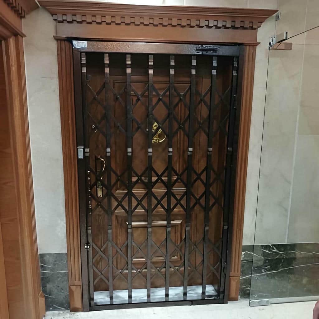 خرید درب آکاردئونی ضدسرقت رنگ بادوام در تهران