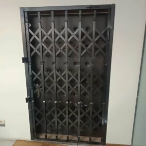 درب آکاردئونی ضدسرقت در بندر چابهار