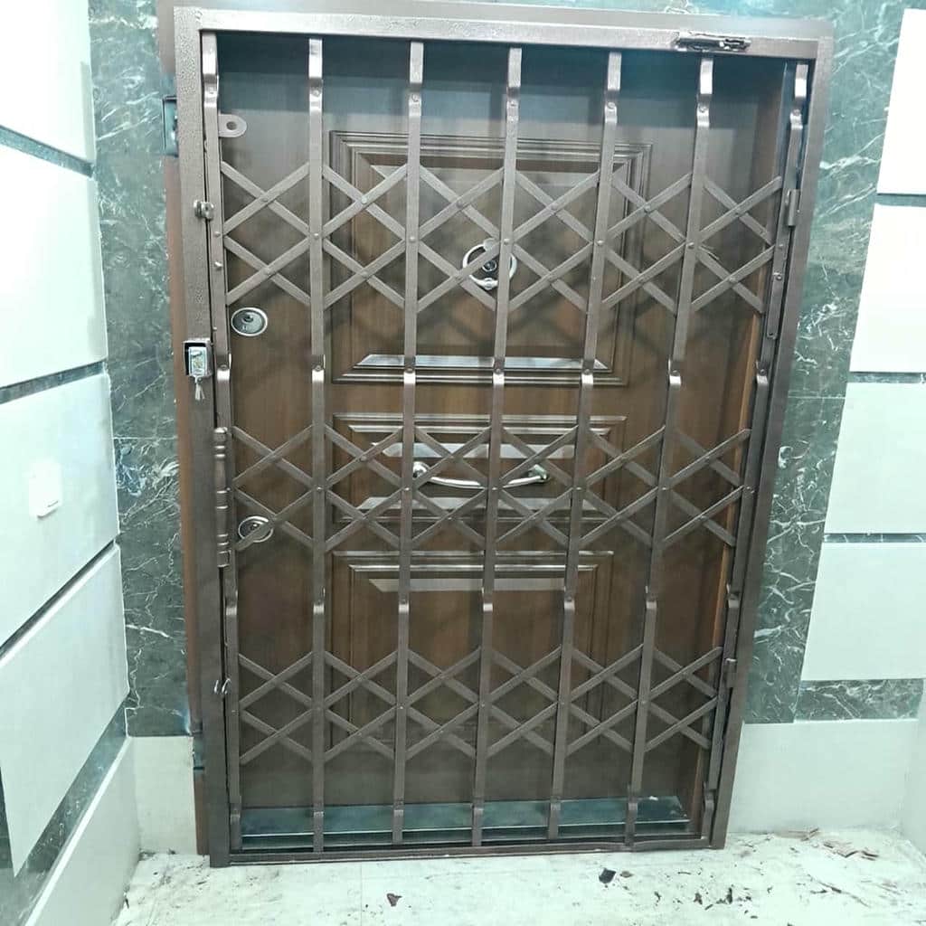 نصب درب آکاردئونی ضدسرقت رنگ کورهای در نظرآباد