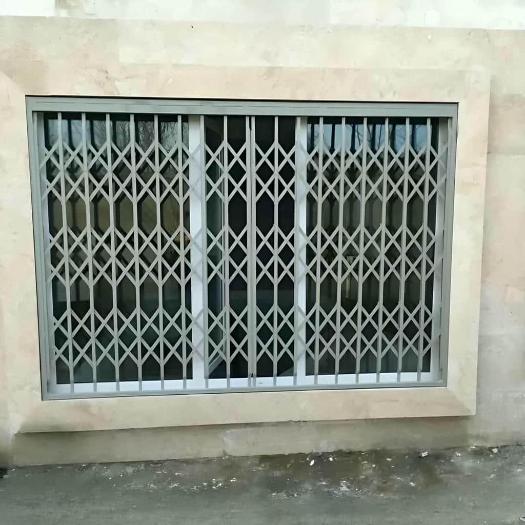 قیمت درب آکاردئونی ضدسرقت قفل مقاوم در کاشان