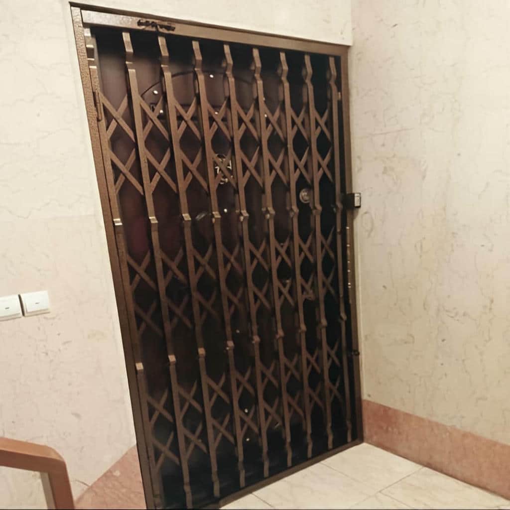 خرید درب آکاردئونی ضدسرقت طرح سبک در طالقان