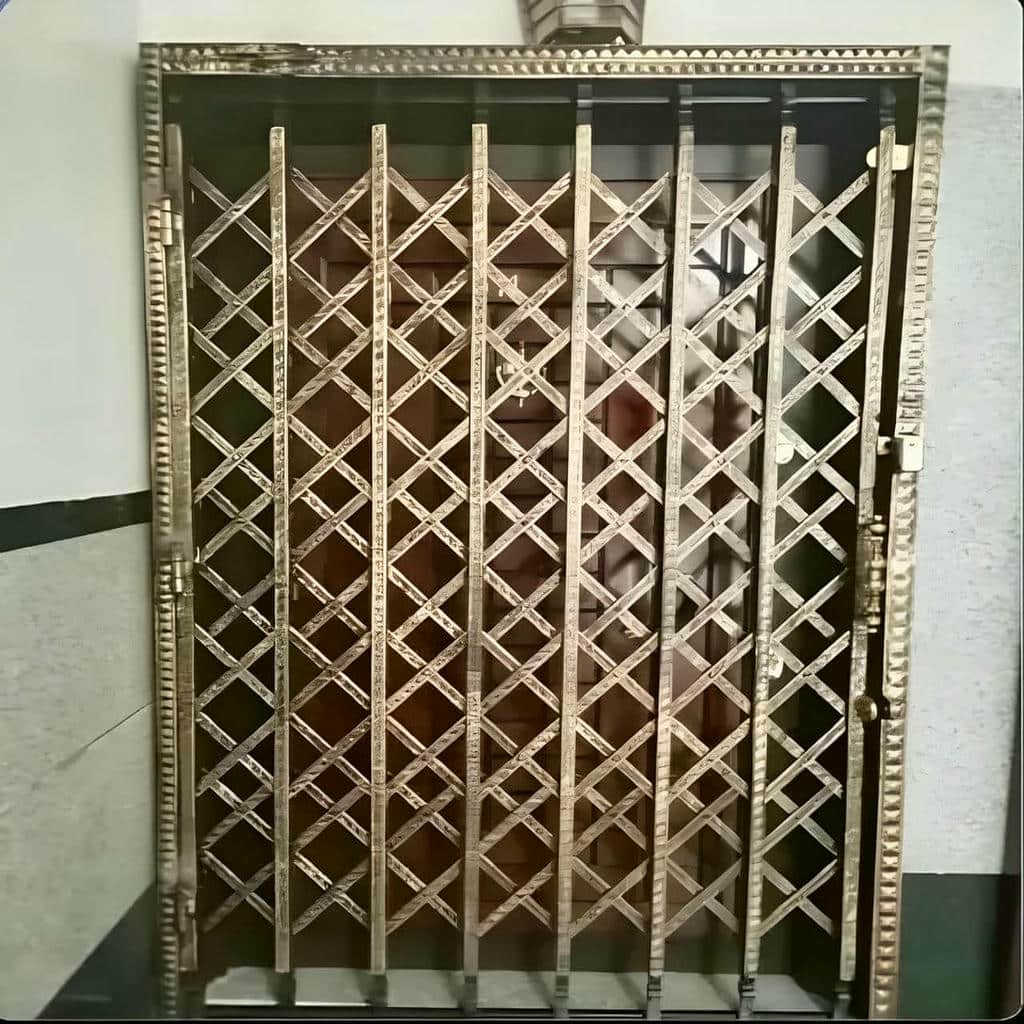 درب آکاردئونی ضدسرقت در عظیمیه کرج