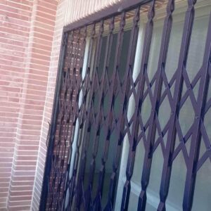 درب آکاردئونی ضدسرقت در اندیشه