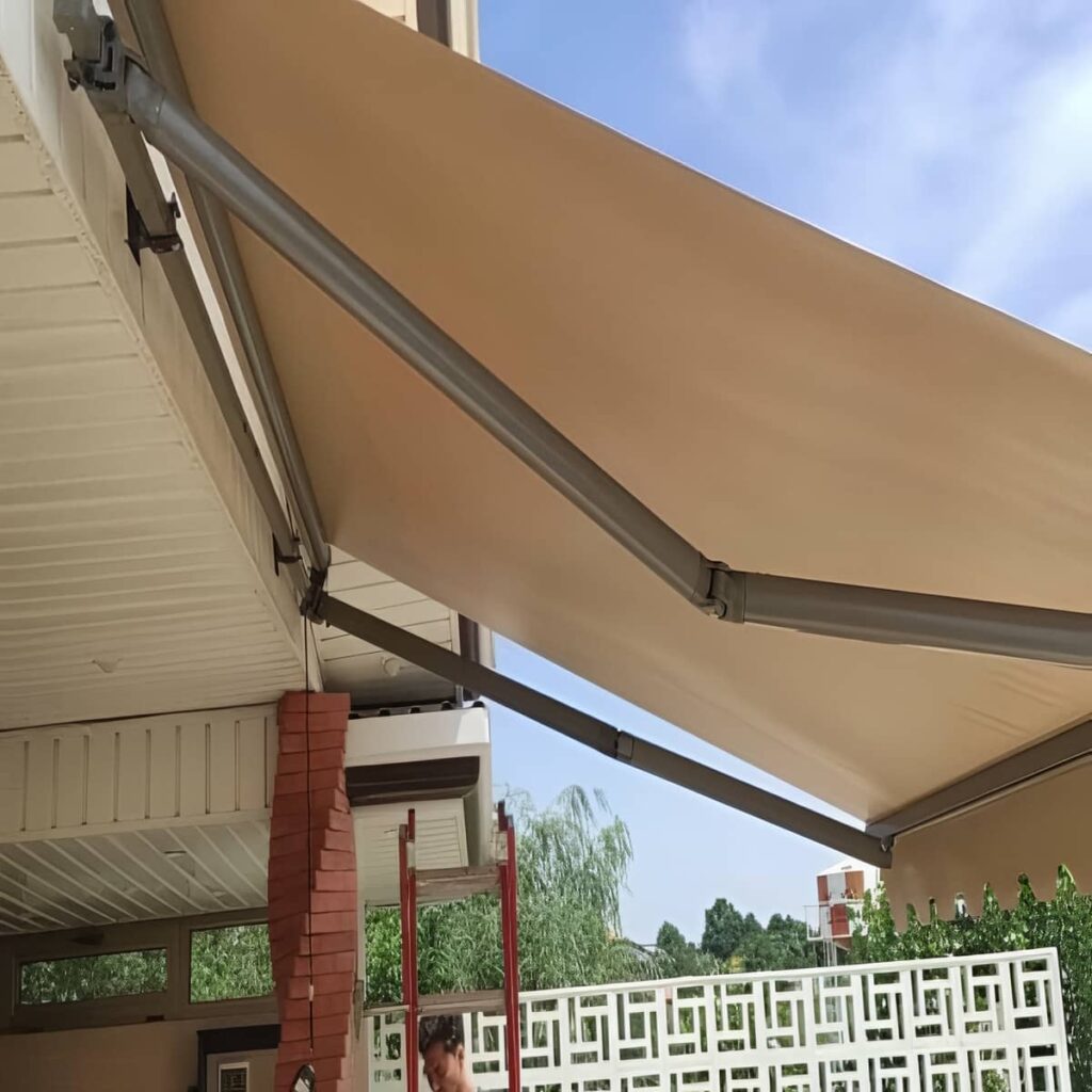 فروش سایبان برقی اتوماتیک پارچه مقاوم در قزوین