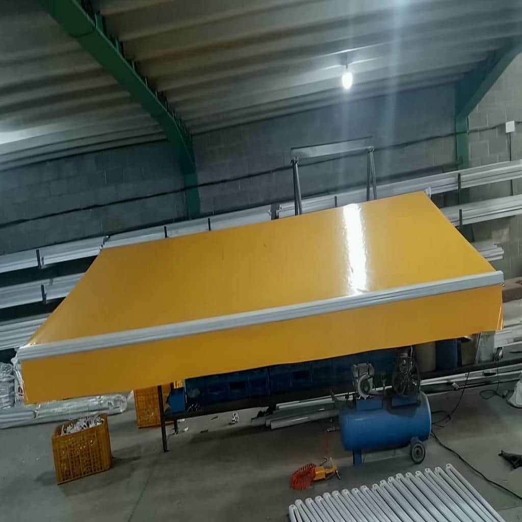 نصب سایبان برقی اتوماتیک سازه فلزی در محمودآباد