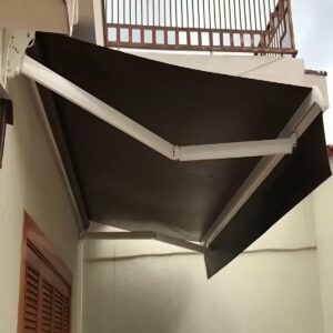 سایبان برقی اتوماتیک در فردیس کرج