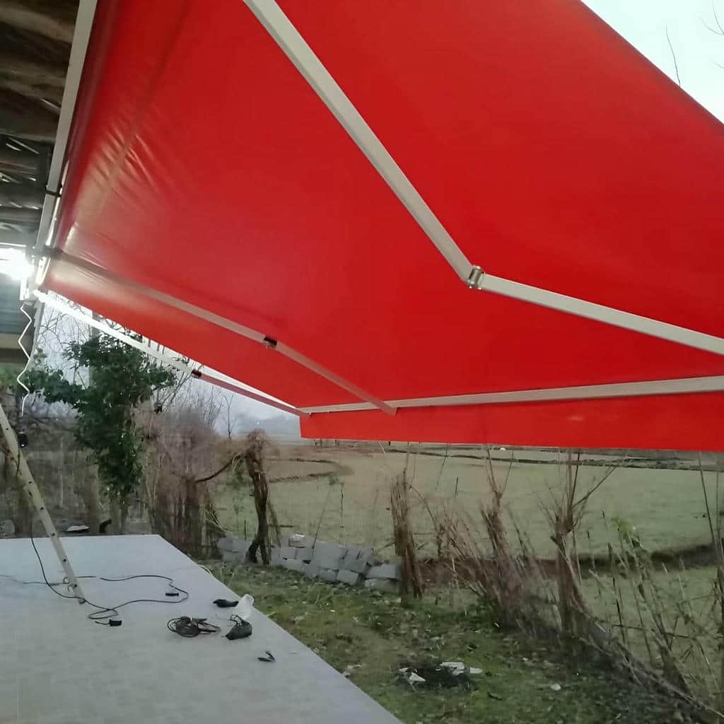 سایبان برقی اتوماتیک در شهرکرد