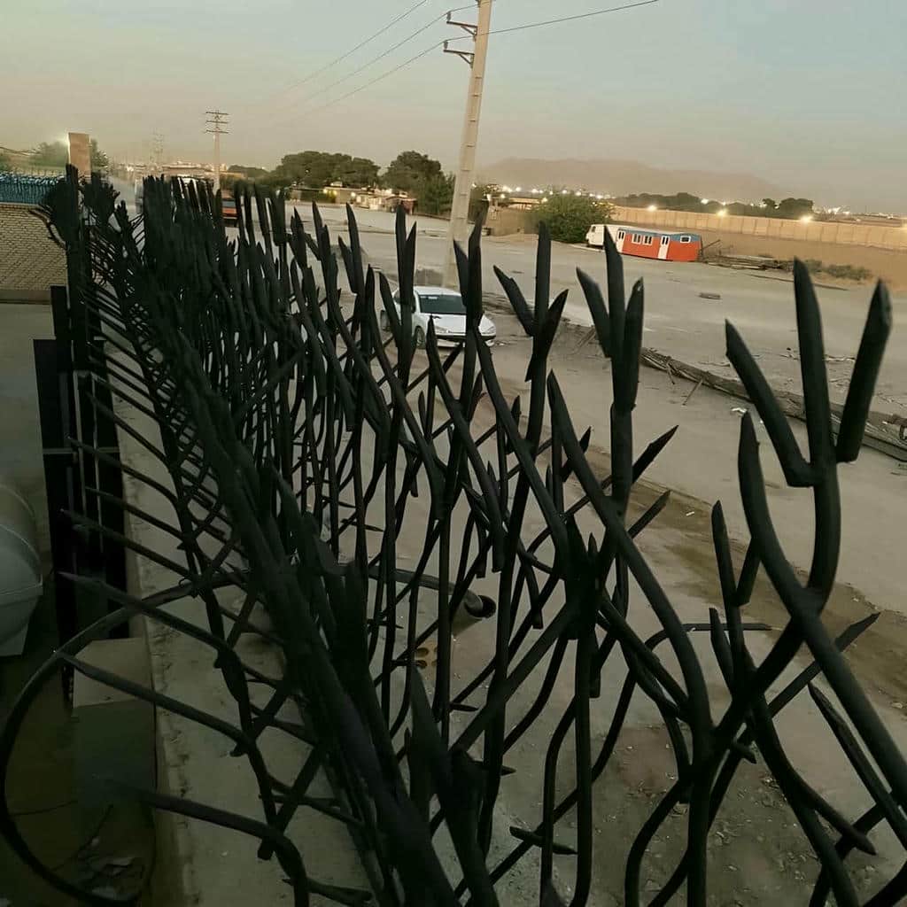 نصب حفاظ شاخ گوزنی شاخه منظم در مریوان