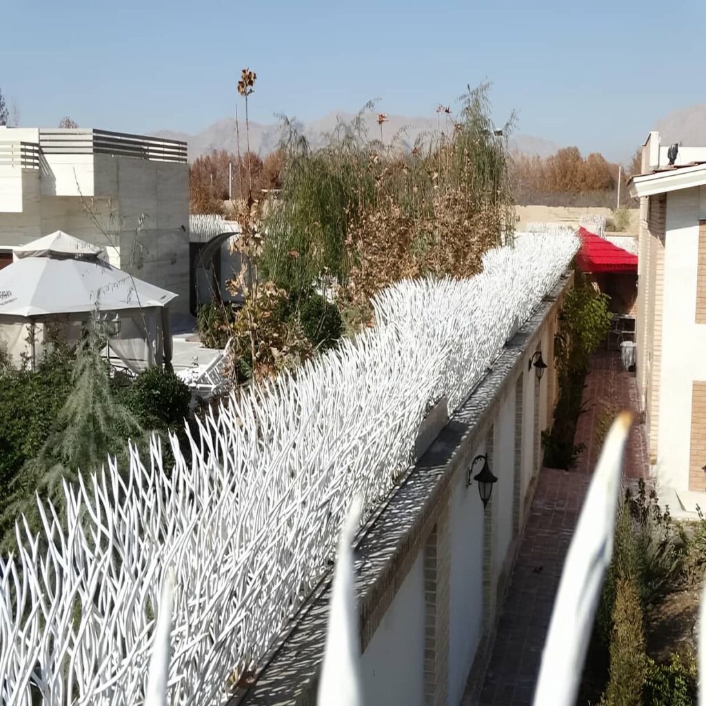 قیمت حفاظ شاخ گوزنی ویلا باغ در شیراز