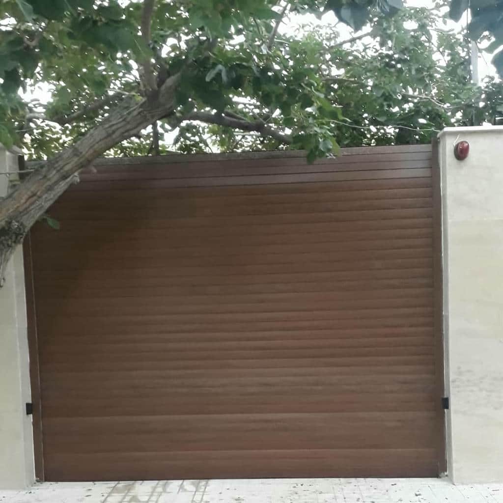 نصب کرکره برقی اتوماتیک ضدزنگ در بندر چابهار