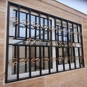 حفاظ پنجره نرده فلزی در دماوند