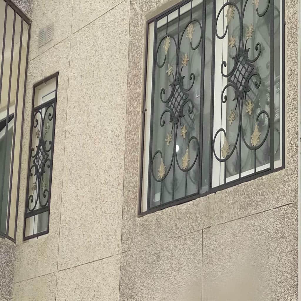 حفاظ پنجره نرده فلزی در کیش