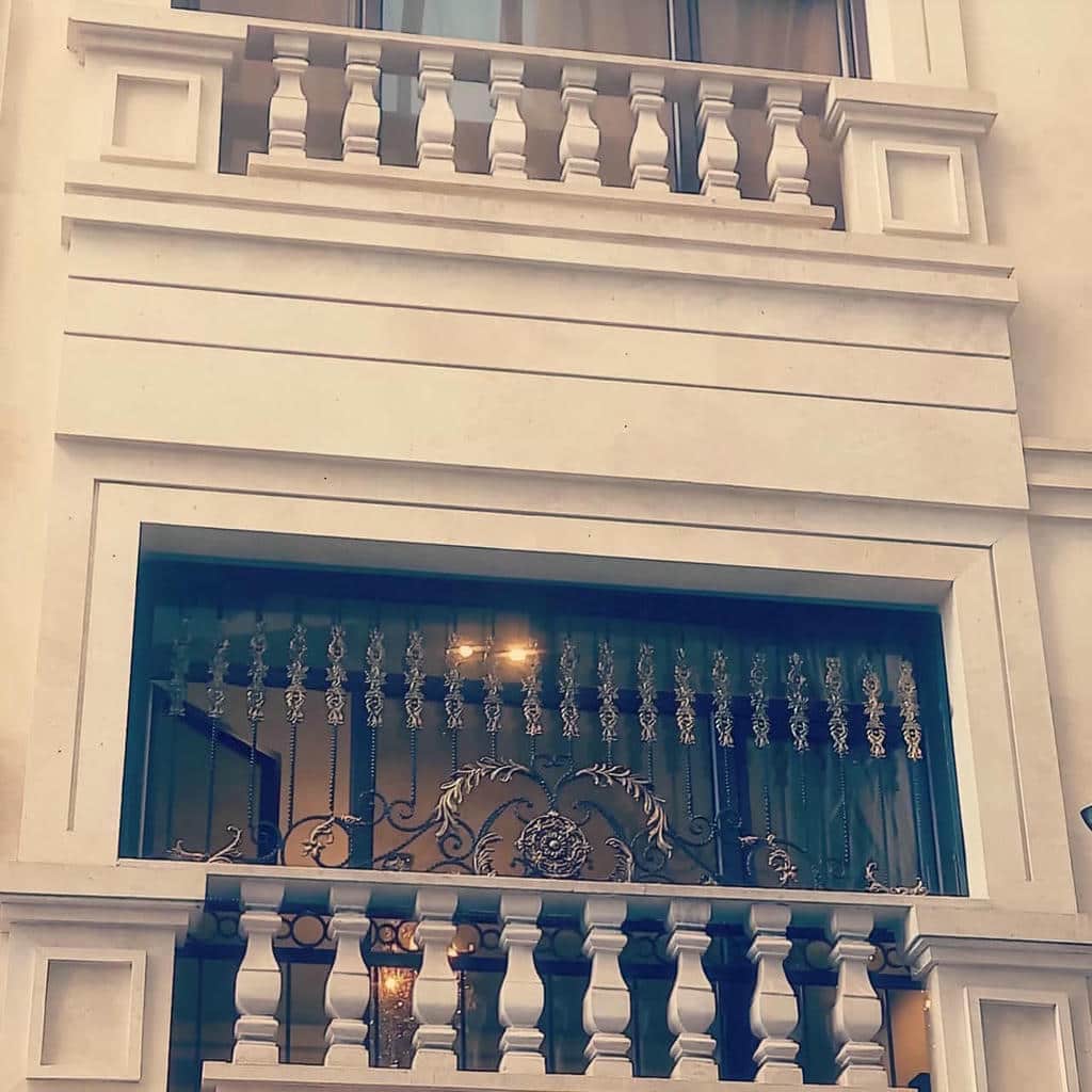 نصب حفاظ پنجره نرده فلزی مدرن سفارشی در دماوند