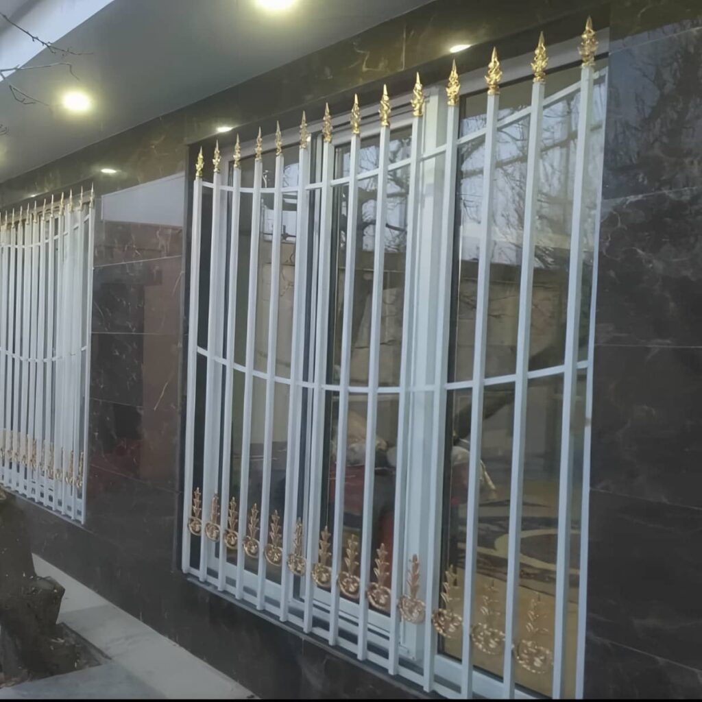 قیمت حفاظ پنجره نرده فلزی فرفورژه کلاسیک در کردان