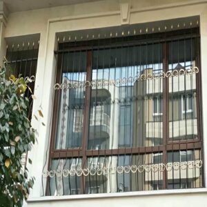 حفاظ پنجره نرده فلزی در کرج