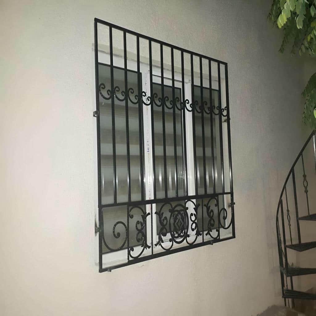 خرید حفاظ پنجره نرده فلزی تلرانس قاب در بندرعباس