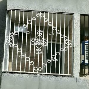 حفاظ پنجره نرده فلزی در ارومیه