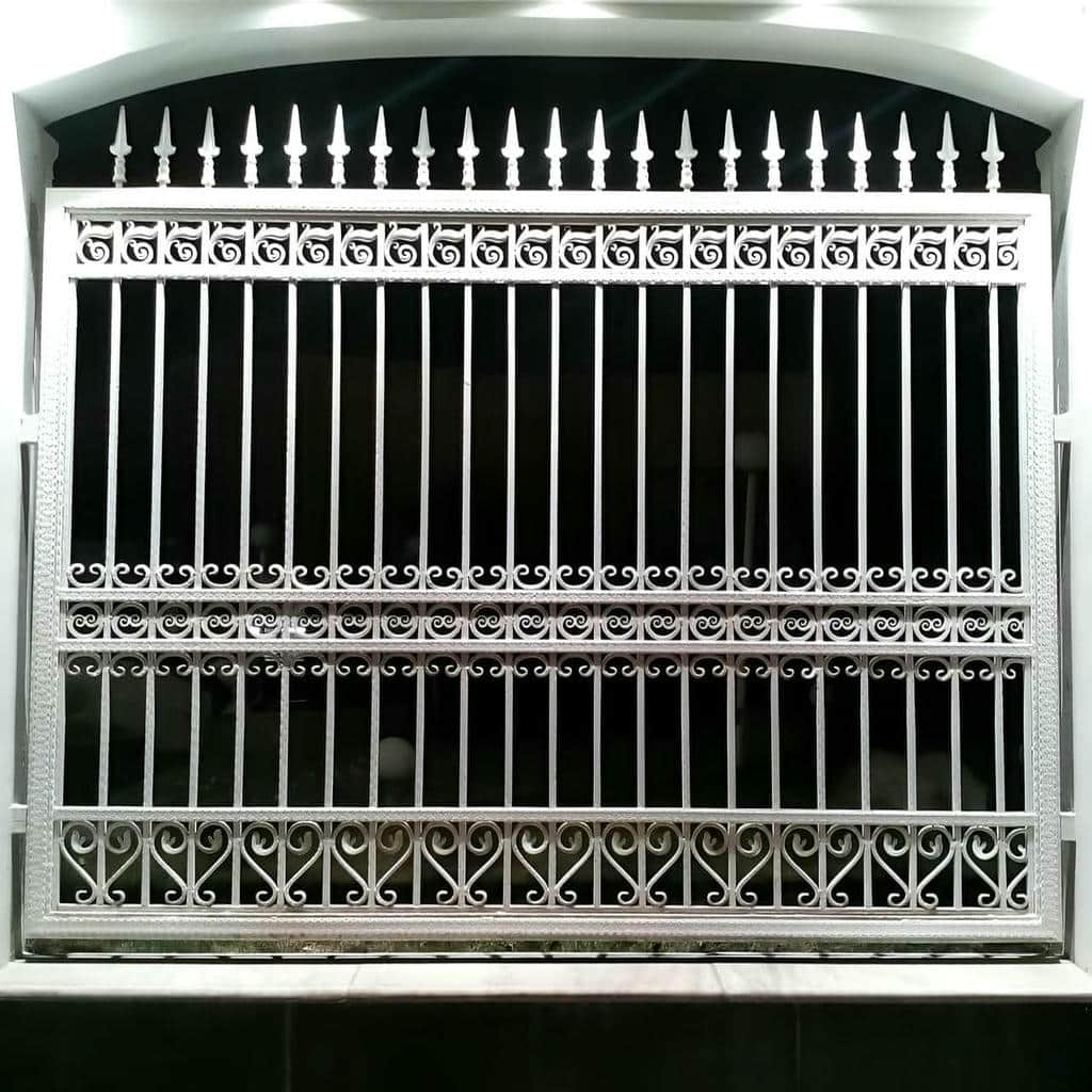 قیمت حفاظ پنجره نرده فلزی فرفورژه کلاسیک در سبزوار