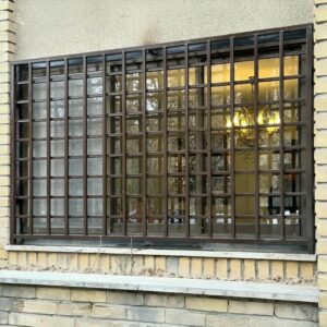حفاظ پنجره فلزی در بندر دیلم