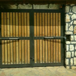 جک درب پارکینگ در تبریز