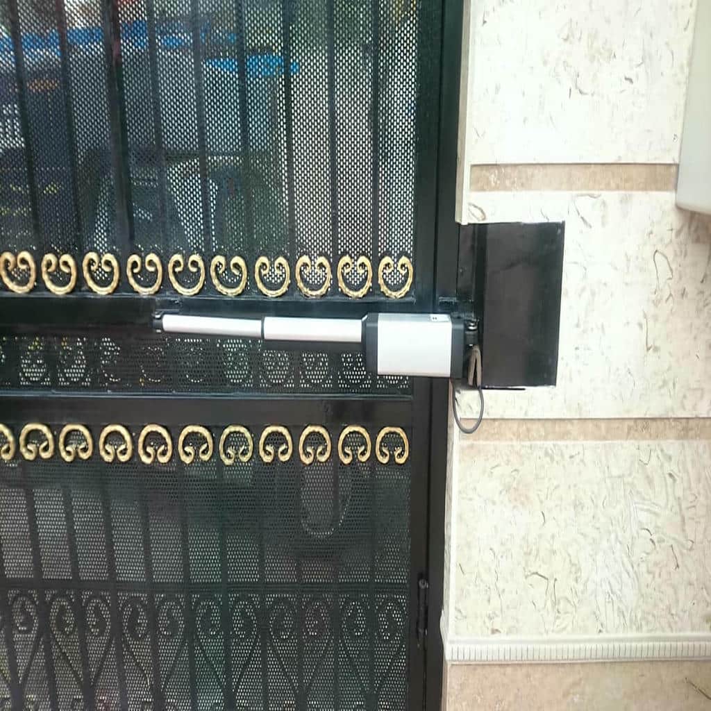 جک درب پارکینگ در بندرعباس