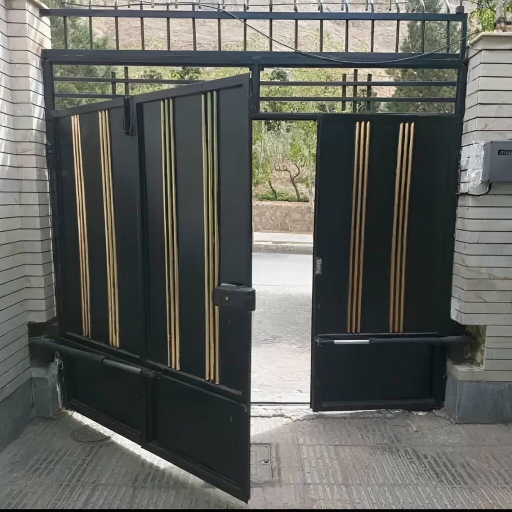 جک درب پارکینگ در هشتگرد