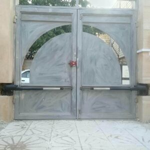 جک درب پارکینگ در ایرانشهر
