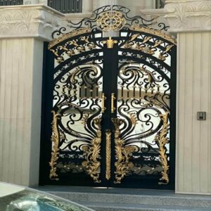 درب حیاط فرفورژه در فردیس کرج