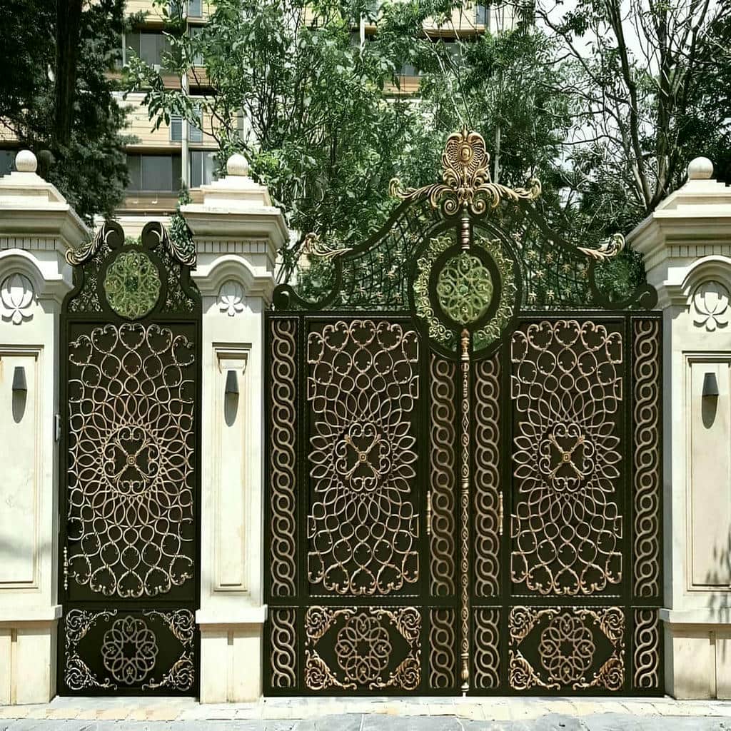 نصب درب حیاط فرفورژه ضدخوردگی در قشم