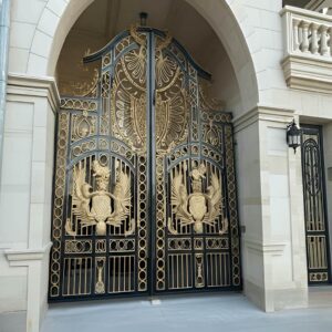درب حیاط فرفورژه در بوشهر