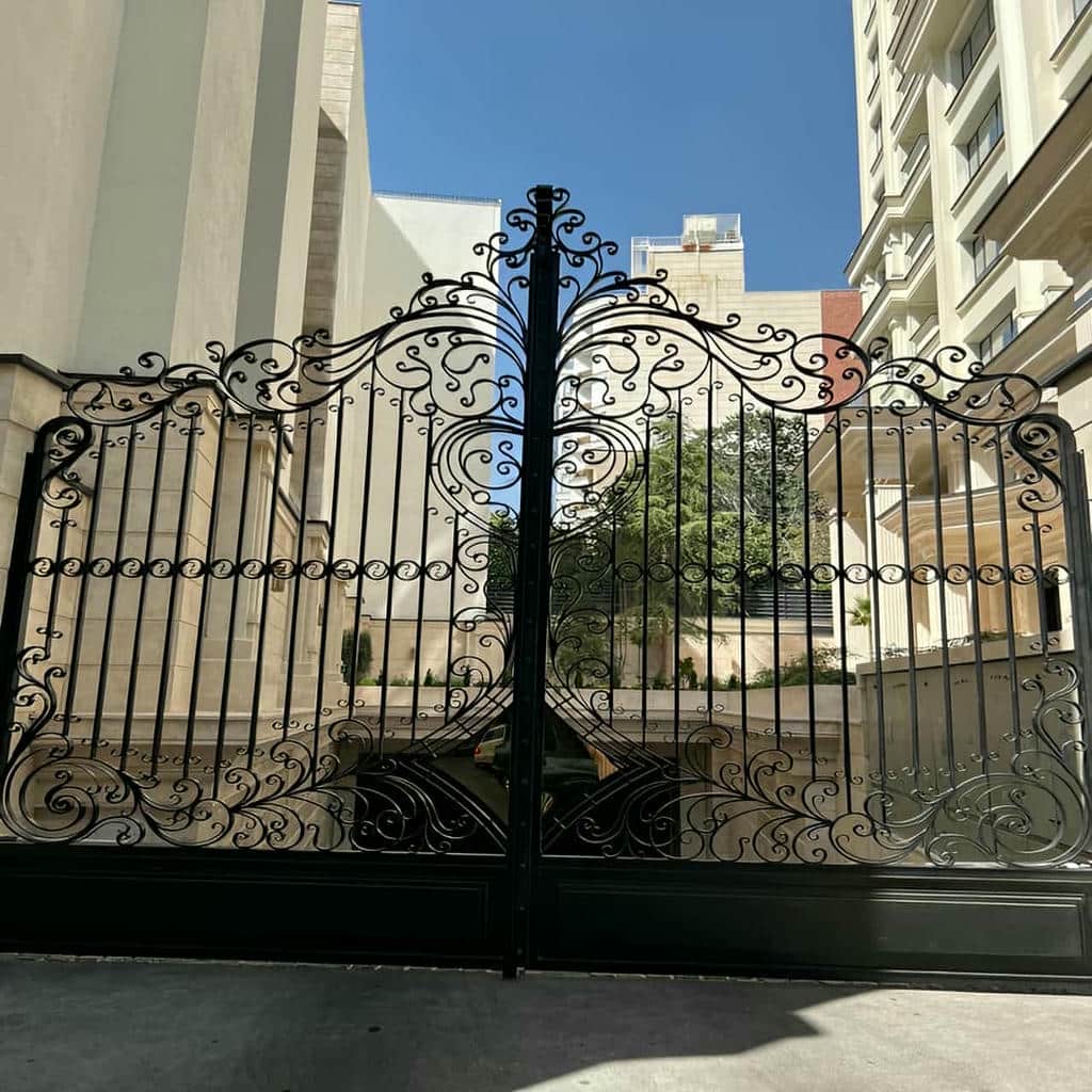 قیمت درب حیاط فرفورژه ویلایی در دماوند