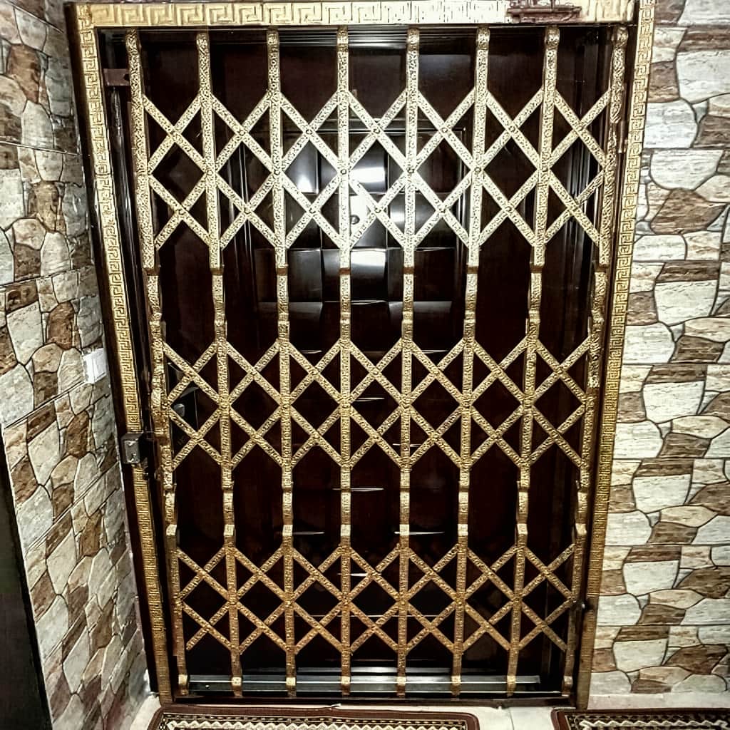 درب آکاردئونی استاندارد با جوشکاری اصولی