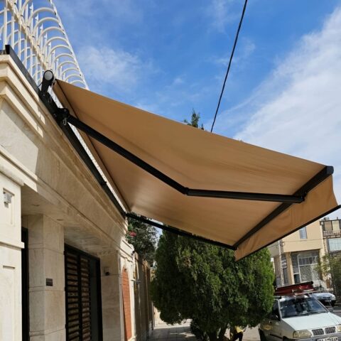نصب حرفه ای سایبان برقی فضای تجاری