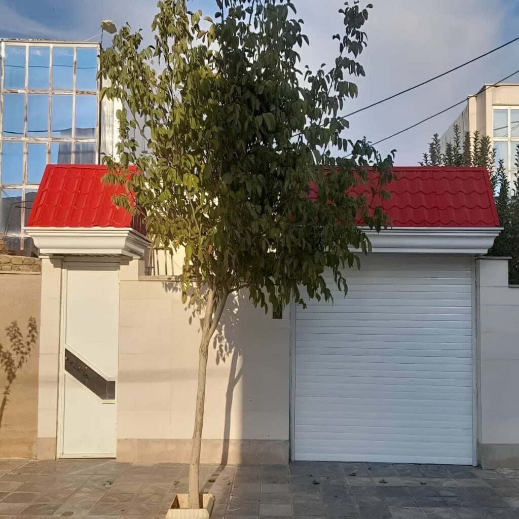 نصب آردواز حیاط برای کنترل باران و آفتاب